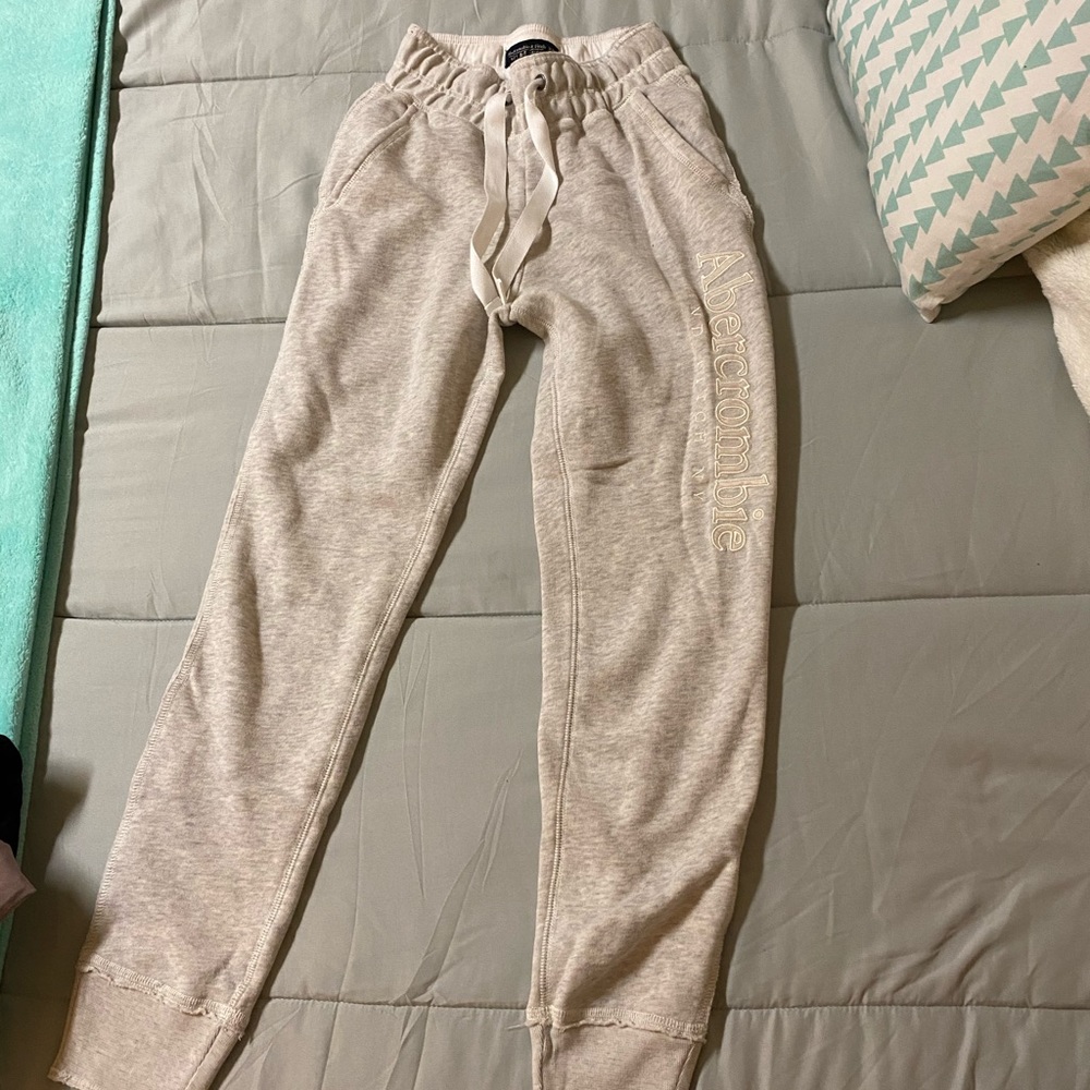 Abercrombie joggers